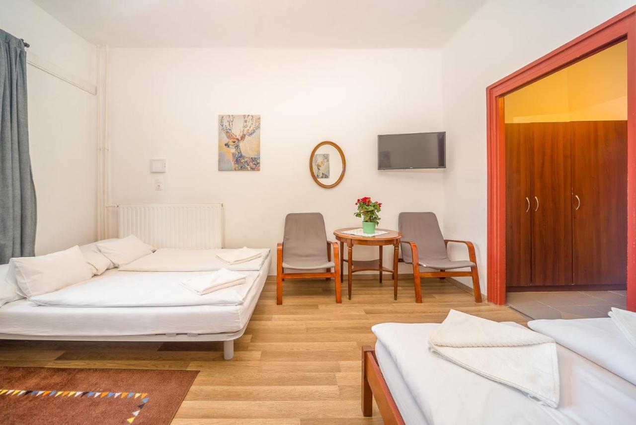 Lipicai Hotel Es Etterem Szilvásvárad Eksteriør bilde