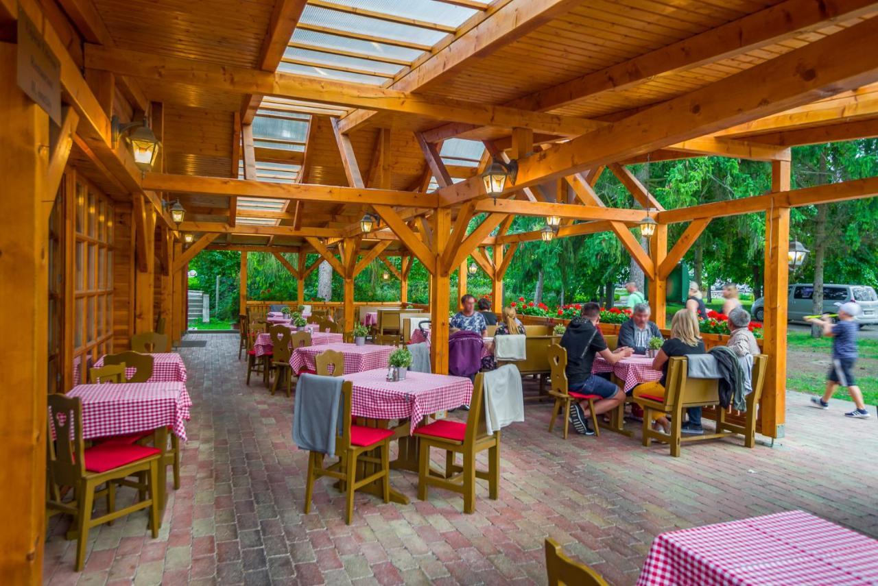 Lipicai Hotel Es Etterem Szilvásvárad Eksteriør bilde